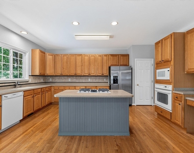 3204 Orchestra Court - Photo Thumbnail 18