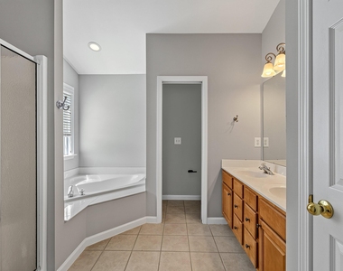 3204 Orchestra Court - Photo Thumbnail 39
