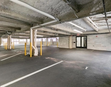 3045 Richmond Street - Photo Thumbnail 15