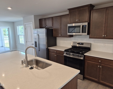 409 Moose Mdw Way - Photo Thumbnail 10