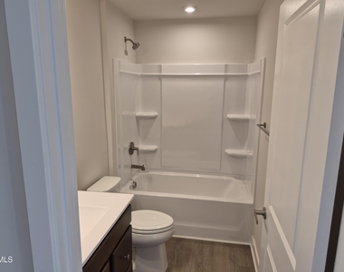 409 Moose Mdw Way - Photo Thumbnail 16