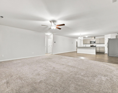 195 Bracknell Lane - Photo Thumbnail 9