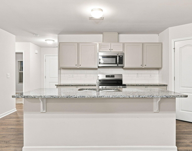 195 Bracknell Lane - Photo Thumbnail 2