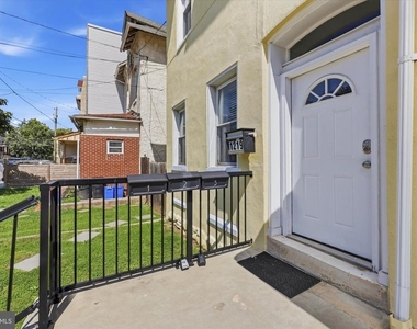 1219 S 46th Street - Photo Thumbnail 1
