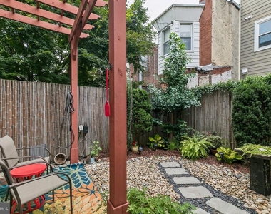 2311 E Gordon Street - Photo Thumbnail 27