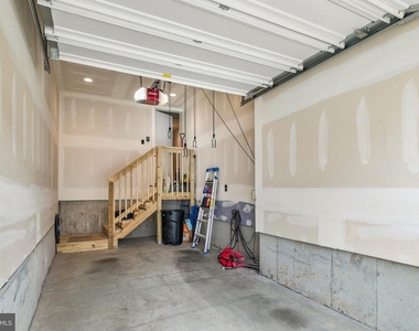 2311 E Gordon Street - Photo Thumbnail 32