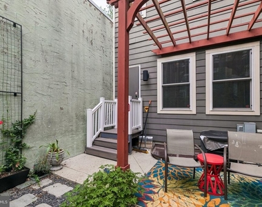 2311 E Gordon Street - Photo Thumbnail 28