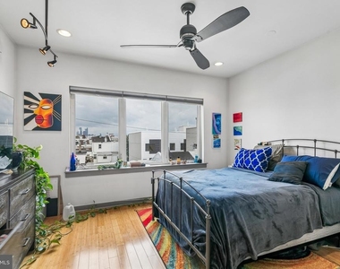 2311 E Gordon Street - Photo Thumbnail 8