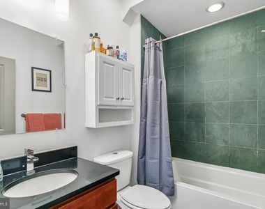 2311 E Gordon Street - Photo Thumbnail 15
