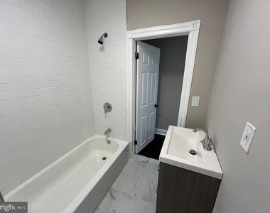 2314 S 66th Street - Photo Thumbnail 5