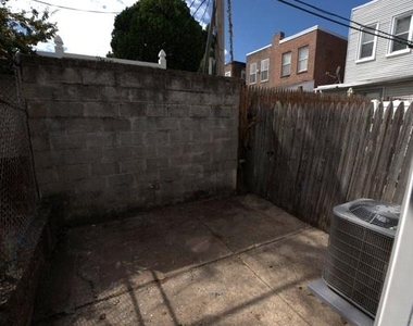 2748 E Venango Street - Photo Thumbnail 16