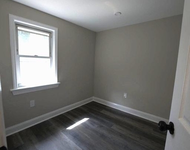 2748 E Venango Street - Photo Thumbnail 11