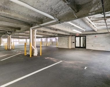 3045 Richmond Street - Photo Thumbnail 15