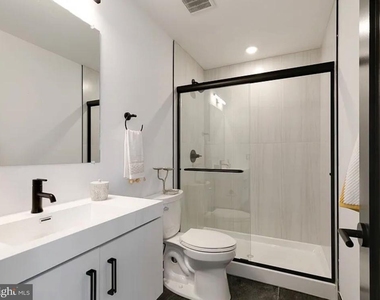 3045 Richmond Street - Photo Thumbnail 4