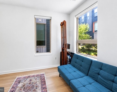 3107 Birchview Walk - Photo Thumbnail 5