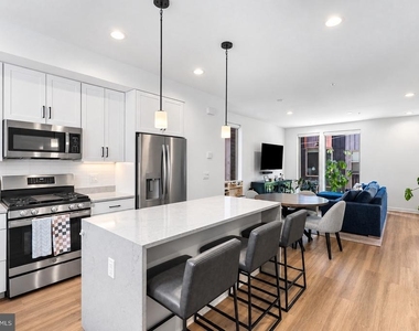 3107 Birchview Walk - Photo Thumbnail 7