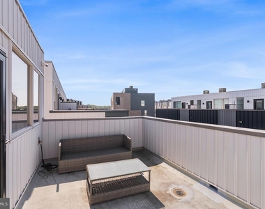 3107 Birchview Walk - Photo Thumbnail 2