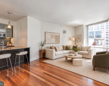 1414 S Penn Square - Photo Thumbnail 15