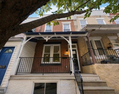 3671 Eveline Street - Photo Thumbnail 1