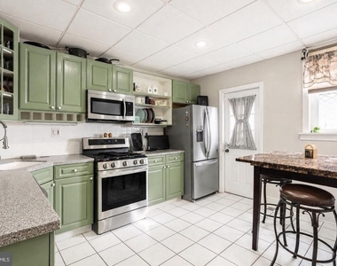 25 E Germantown Pike - Photo Thumbnail 6
