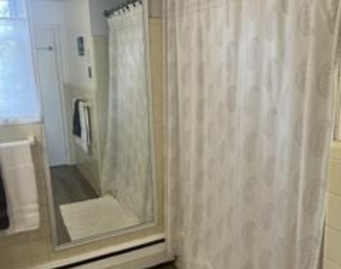 1334 Montgomery Avenue - Photo Thumbnail 1