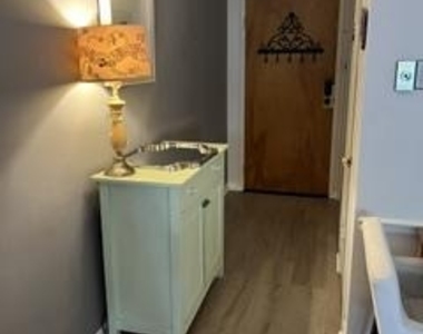 1334 Montgomery Avenue - Photo Thumbnail 9