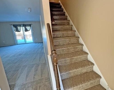 802 Seminole Gdns - Photo Thumbnail 7