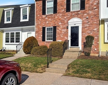 802 Seminole Gdns - Photo Thumbnail 24