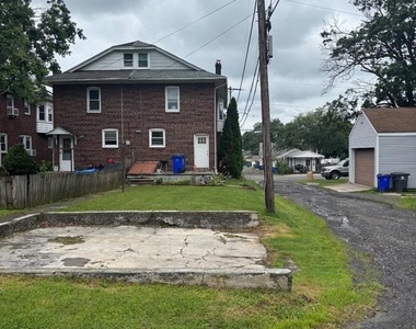 70 S Mount Vernon Street - Photo Thumbnail 30