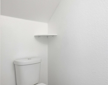 1013 Woodward Court Ct - Photo Thumbnail 29