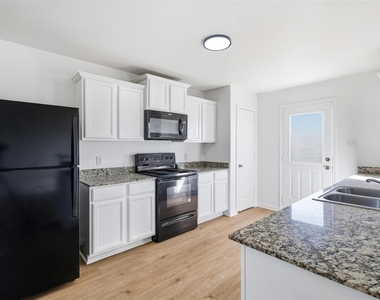 1013 Woodward Court Ct - Photo Thumbnail 6