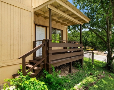 2316 Montclaire St - Photo Thumbnail 26