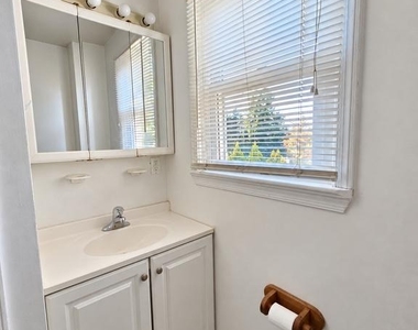 130 Eachus Avenue - Photo Thumbnail 15