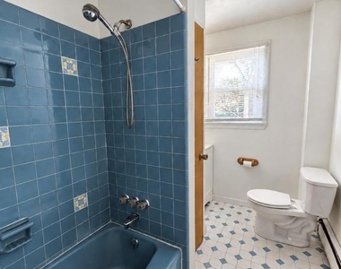 130 Eachus Avenue - Photo Thumbnail 14