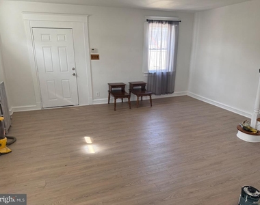 261 Long Lane - Photo Thumbnail 2