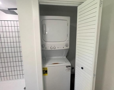 250 Lenni Road - Photo Thumbnail 7