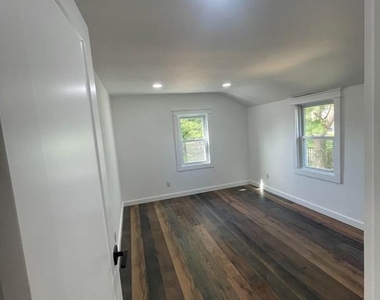 250 Lenni Road - Photo Thumbnail 8