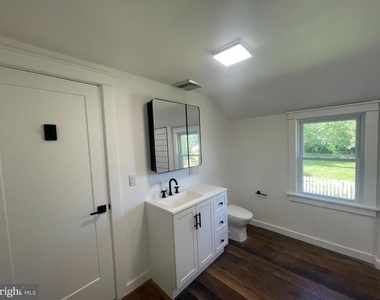 250 Lenni Road - Photo Thumbnail 4