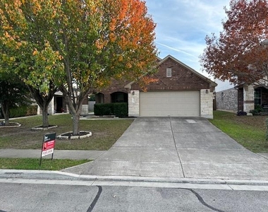 319 Serene Hollow Ln - Photo Thumbnail 1