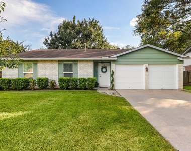 2505 Broken Oak Dr - Photo Thumbnail 1