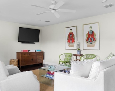 2505 Broken Oak Dr - Photo Thumbnail 2