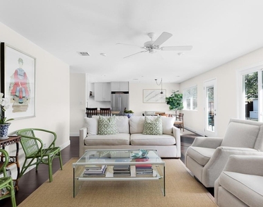 2505 Broken Oak Dr - Photo Thumbnail 7