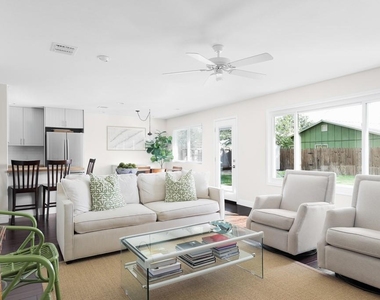 2505 Broken Oak Dr - Photo Thumbnail 8