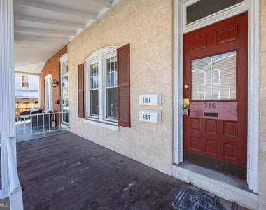 316 Lincoln Avenue - Photo Thumbnail 2