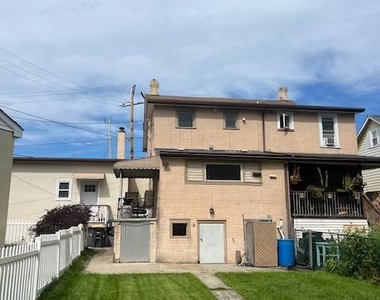 402 Jefferson Avenue - Photo Thumbnail 18