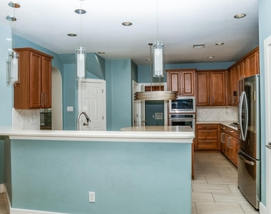 3006 Covington Pl - Photo Thumbnail 11