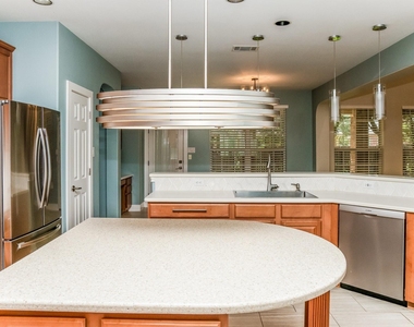 3006 Covington Pl - Photo Thumbnail 9