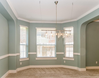 3006 Covington Pl - Photo Thumbnail 4