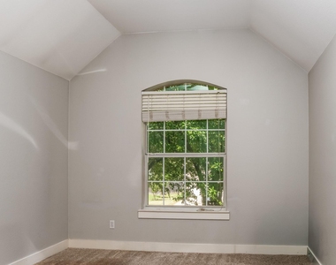 3006 Covington Pl - Photo Thumbnail 21