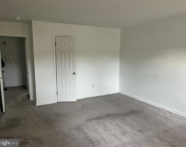 47 Princeton Court - Photo Thumbnail 11